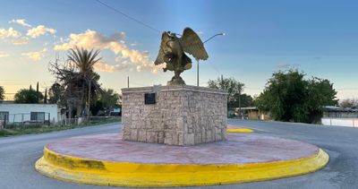 Cool statue of an eagle (?) catching a snake at the main traffic roundabout in the small Mexican town of El Porvenir.